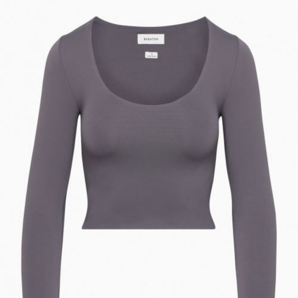 Aritzia Babaton CONTOUR SCOOPNECK LONGSLEEVE in size large